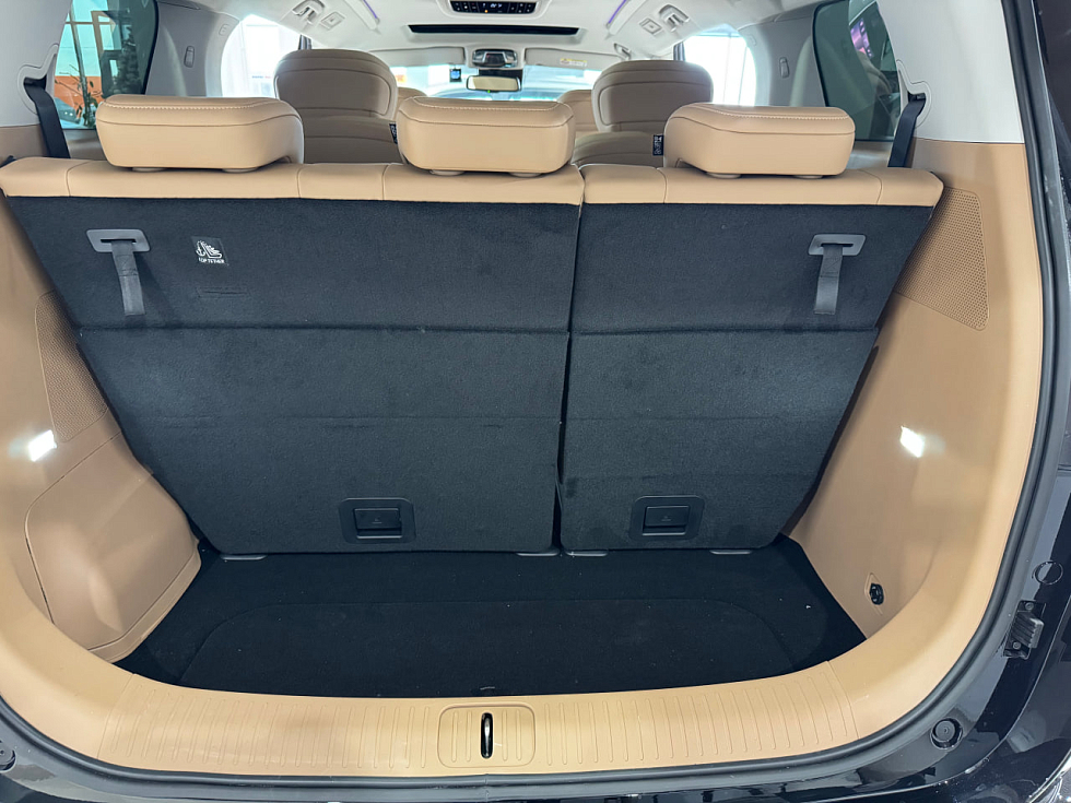 JAC RF8 Flagship, черный