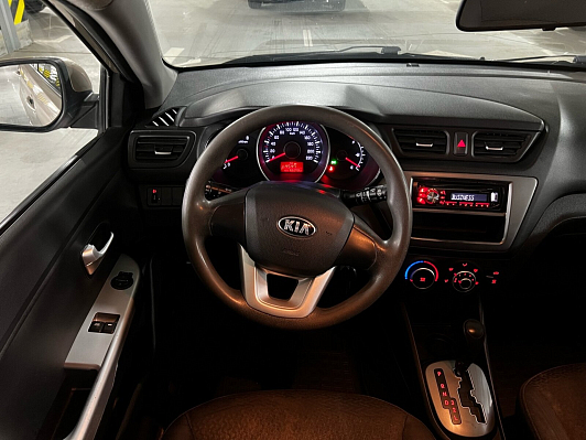 Kia Rio Comfort (без теплых опций), 2014 года, пробег 166000 км