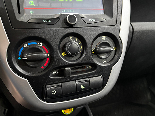 Lada (ВАЗ) Granta Comfort Optima Multimedia Glonass 21917-51-00C, 2015 года, пробег 30645 км