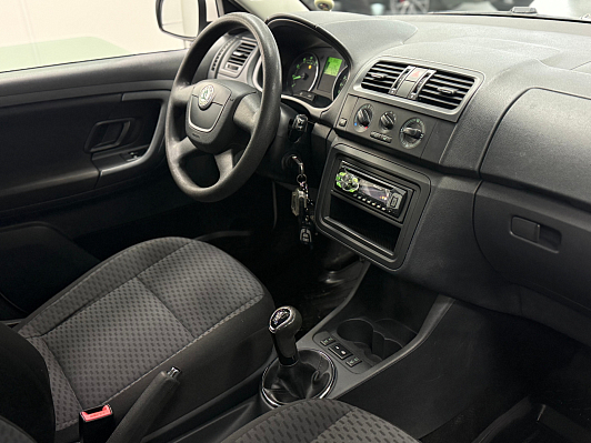 Skoda Fabia Fresh, 2011 года, пробег 131350 км
