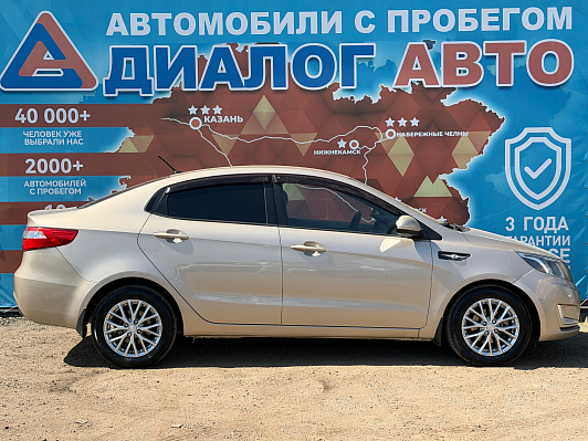 Kia Rio Luxe, 2013 года, пробег 202730 км