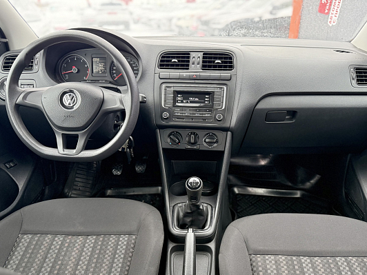Volkswagen Polo Trendline, 2019 года, пробег 94000 км