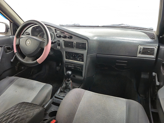 Daewoo Nexia Базовая, 2011 года, пробег 268000 км