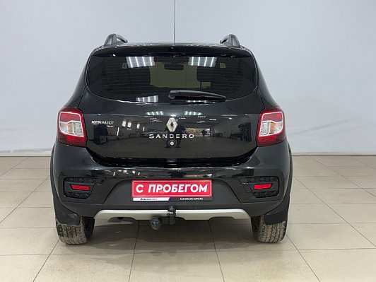 Renault Sandero, 2016 года, пробег 179036 км