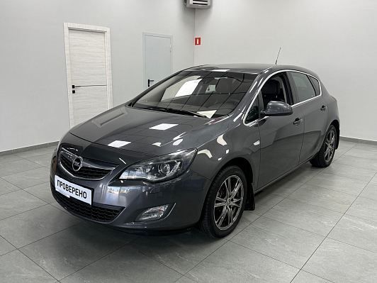 Opel Astra Cosmo, 2011 года, пробег 208000 км
