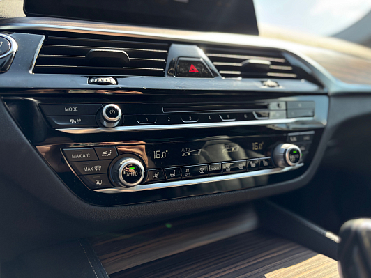 BMW 5 серии, 2019 года, пробег 148957 км