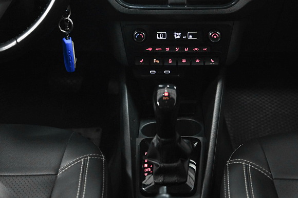 Volkswagen Polo Status, 2021 года, пробег 186045 км