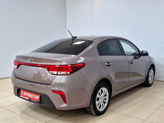 Kia Rio Luxe, 2019 года, пробег 102015 км