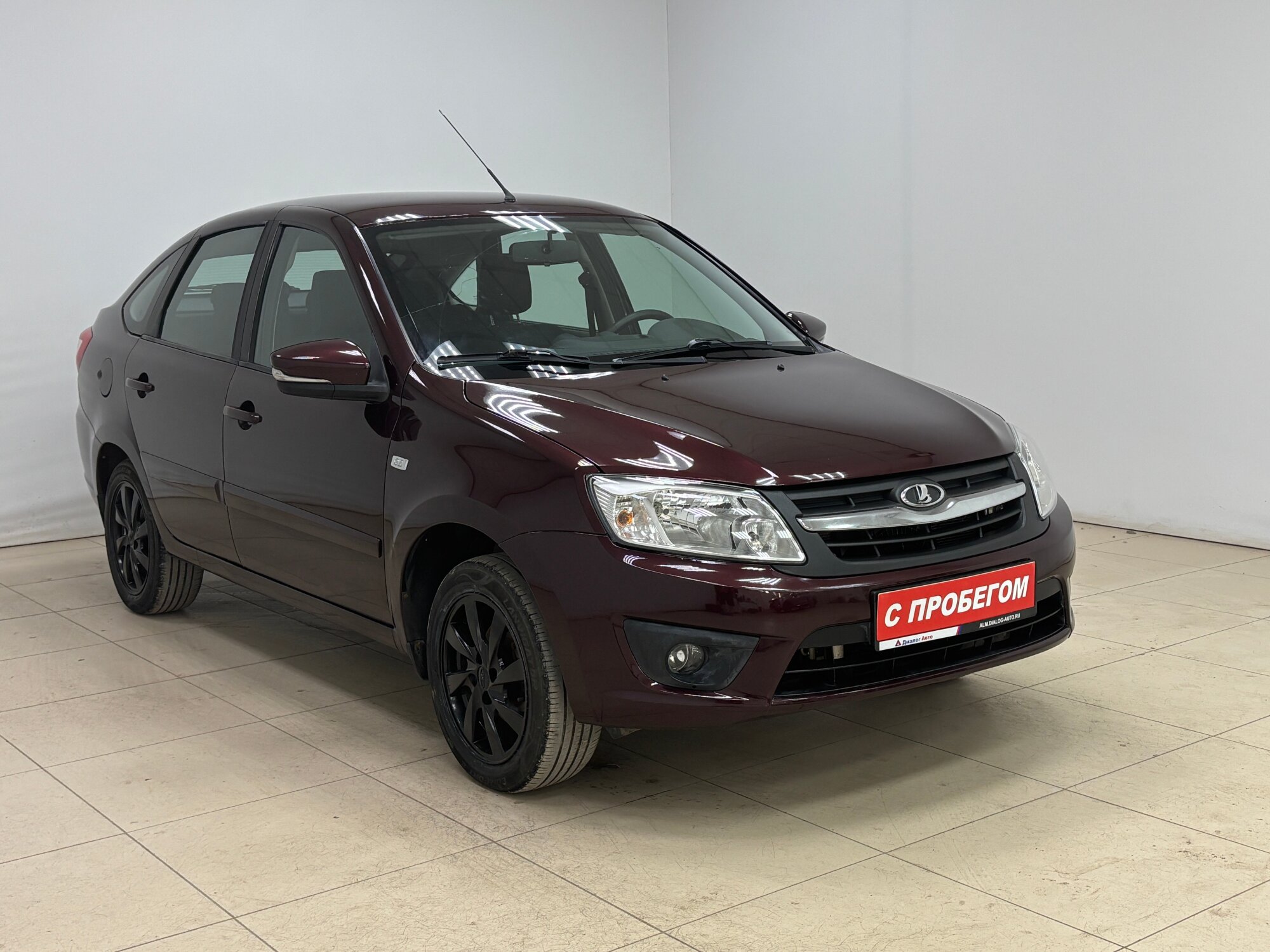 Lada (ВАЗ) Granta Comfort Optima Multimedia Glonass 21917-51-00C, 2015 года, пробег 30645 км