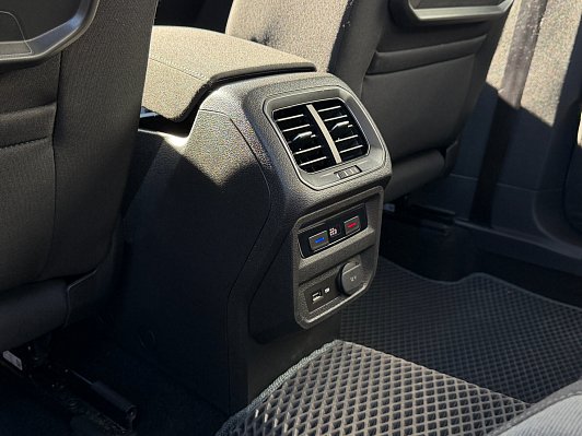 Volkswagen Tiguan Highline, 2020 года, пробег 65300 км