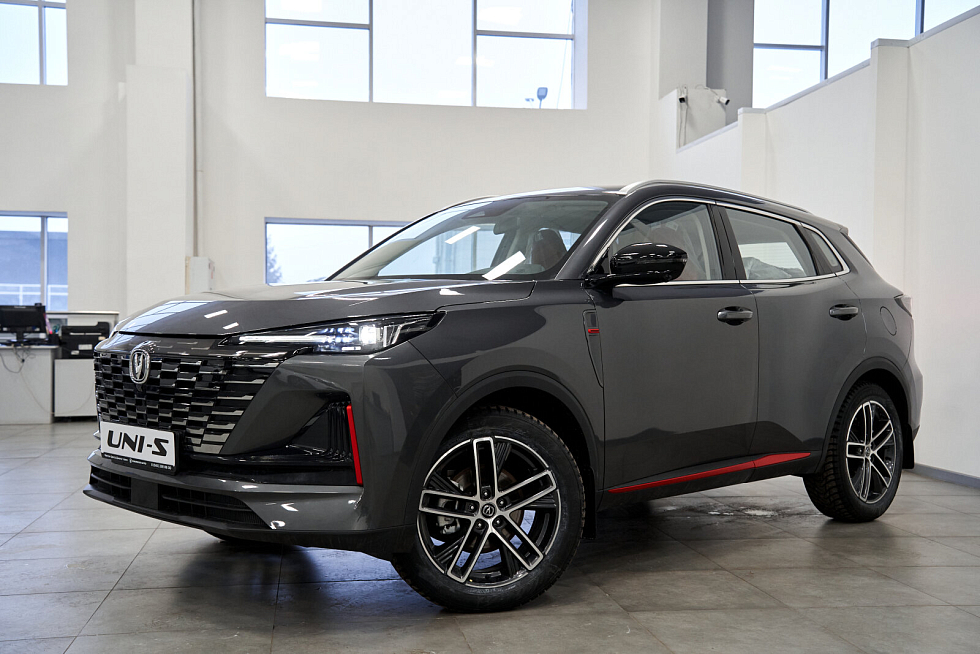 Changan UNI-S (CS55 Plus) Техно, серый