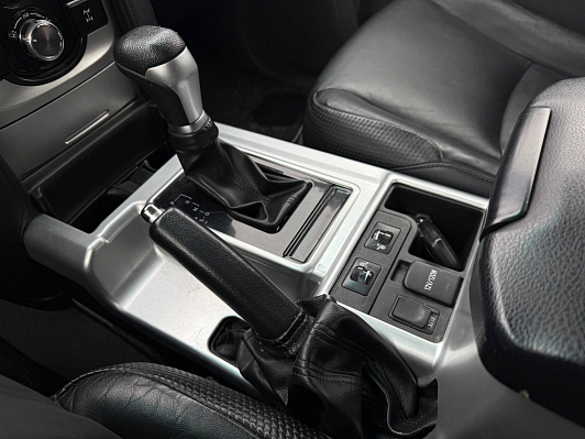 Toyota Land Cruiser Prado, 2010 года, пробег 337282 км