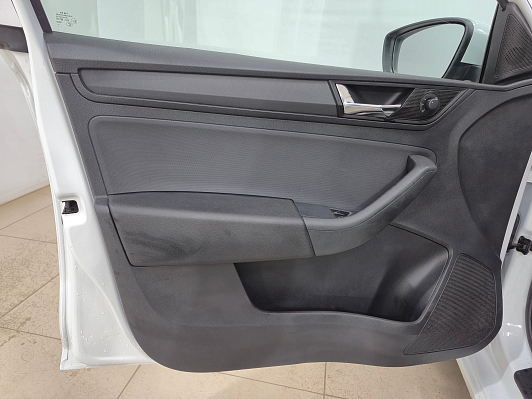 Skoda Rapid Hockey Edition Active, 2019 года, пробег 99709 км