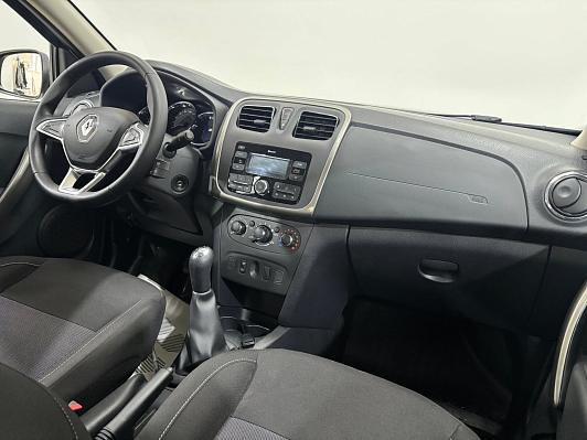 Renault Sandero Stepway Life, 2019 года, пробег 30176 км