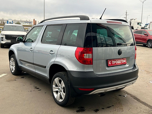 Skoda Yeti, 2011 года, пробег 120000 км