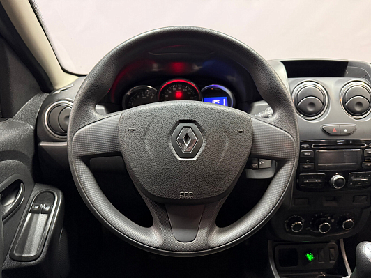 Renault Duster Life, 2015 года, пробег 97056 км