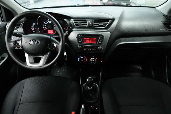 Kia Rio, 2013 года, пробег 245800 км