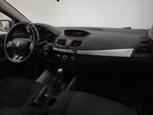 Renault Fluence, 2010 года, пробег 299691 км