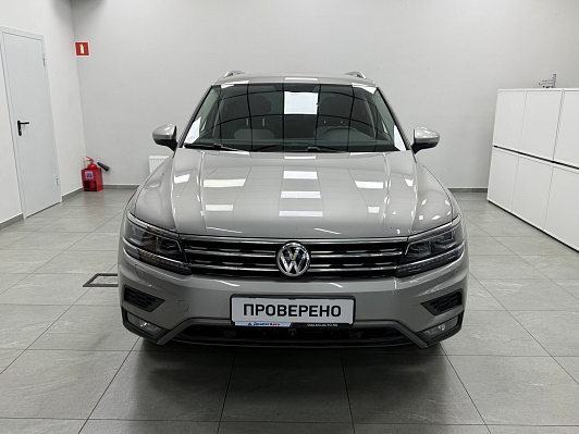 Volkswagen Tiguan Highline, 2017 года, пробег 46457 км