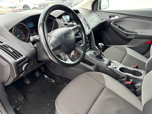 Ford Focus Ambiente, 2012 года, пробег 108583 км