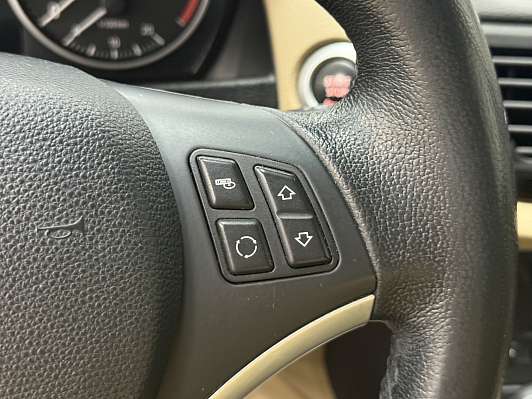 BMW X1, 2011 года, пробег 218145 км