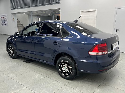Volkswagen Polo Trendline, 2017 года, пробег 127000 км