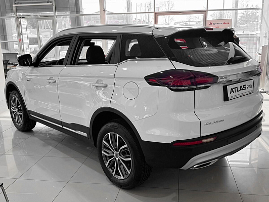 Geely Atlas Pro Luxury, белый