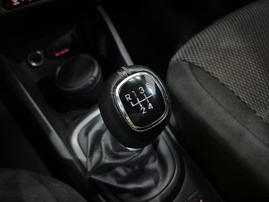 Kia Rio, 2012 года, пробег 211519 км