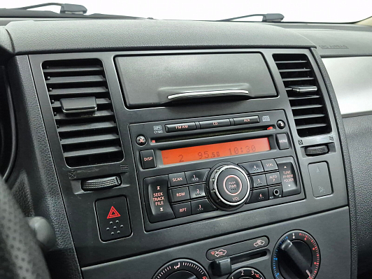 Nissan Tiida Comfort, 2011 года, пробег 200600 км