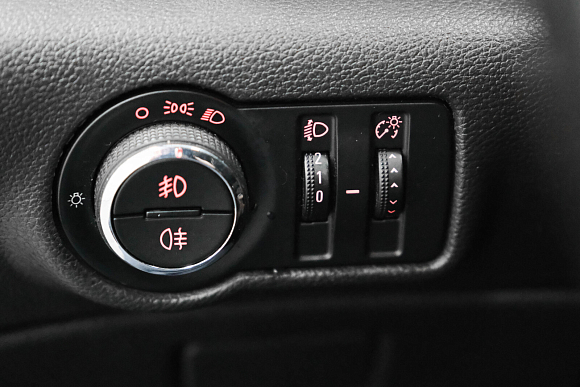 Opel Astra Sport, 2013 года, пробег 184000 км