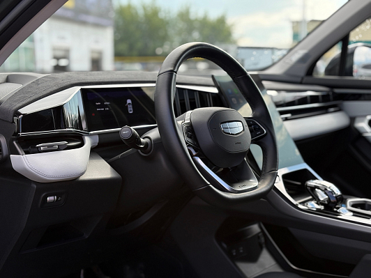 Geely Atlas Flagship Sport, 2023 года, пробег 41000 км