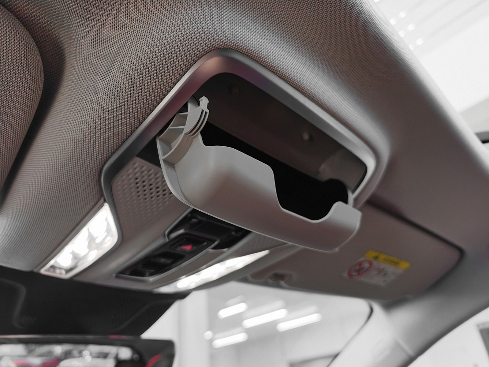 Hongqi HS3 Comfort, черный