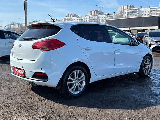 Kia Ceed Luxe, 2014 года, пробег 159321 км