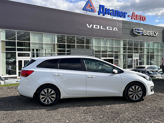 Kia Ceed Luxe, 2016 года, пробег 211000 км
