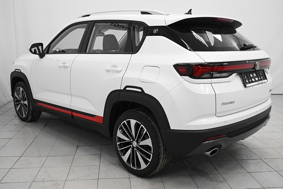 Changan CS35 Plus Advance, белый