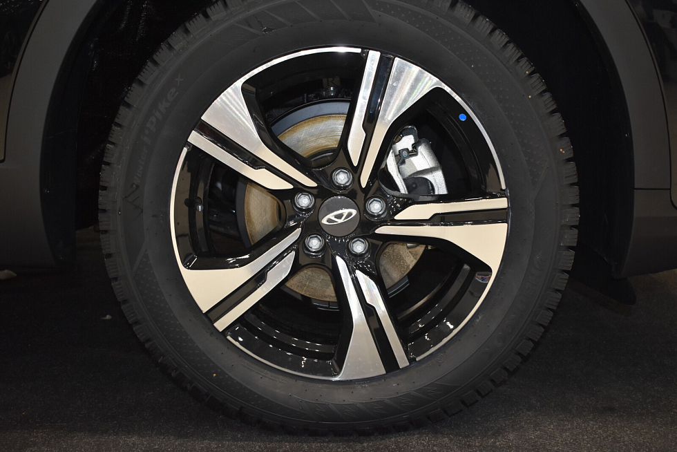 Chery Tiggo 4 CVT Line, черный