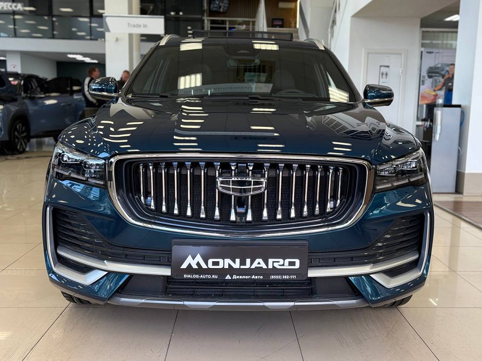 Geely Monjaro Люкс, зеленый