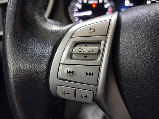 Nissan X-Trail SE, 2015 года, пробег 180373 км