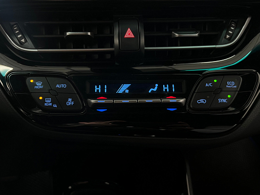 Toyota C-HR Hot, 2019 года, пробег 82972 км