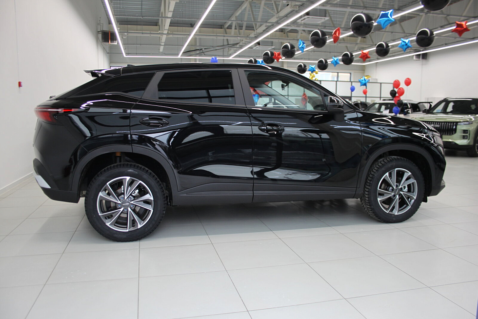 Omoda C5 Драйв (2025), черный