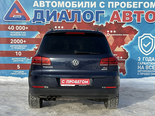 Volkswagen Tiguan, 2016 года, пробег 117000 км