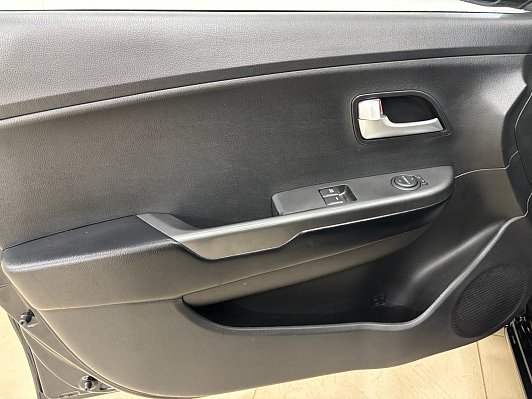 Kia Rio Comfort, 2014 года, пробег 116799 км