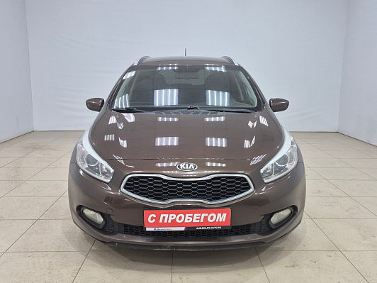 Kia Ceed Luxe, 2013 года, пробег 190063 км