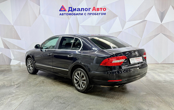 Skoda Superb Ambition, 2014 года, пробег 262601 км