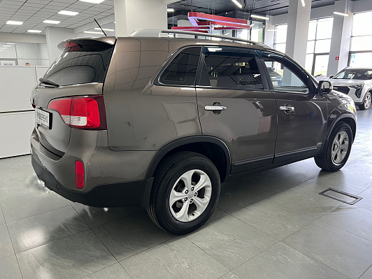 Kia Sorento Luxe, 2015 года, пробег 177000 км