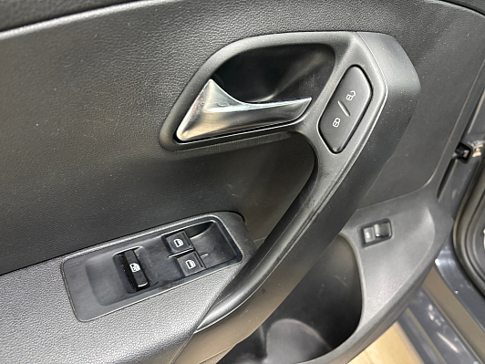 Volkswagen Polo, 2014 года, пробег 182036 км