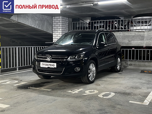 Volkswagen Tiguan Avenue, 2013 года, пробег 171000 км