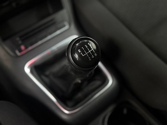 Volkswagen Tiguan, 2013 года, пробег 157702 км
