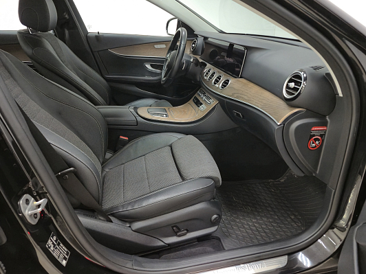 Mercedes-Benz E-Класс E 220 d 4MATIC Premium, 2021 года, пробег 48172 км