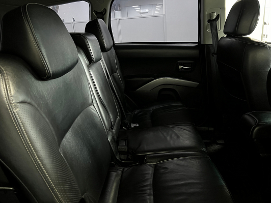 Mitsubishi Outlander Instyle, 2007 года, пробег 324000 км